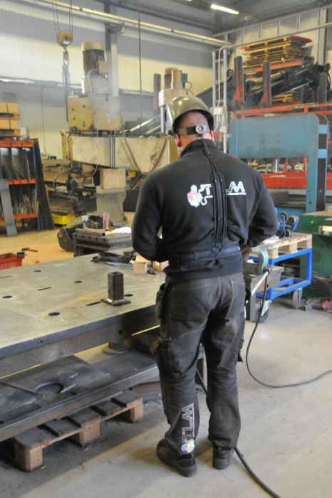 Exoskeleton SpineBand Active keevituse tööabivahend